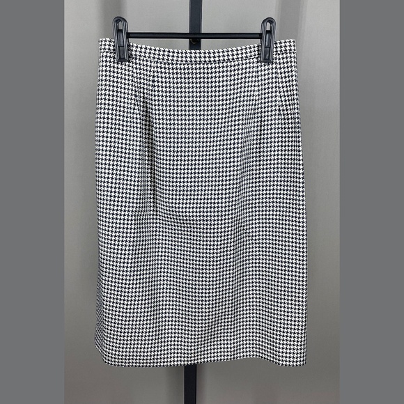 Talbots Dresses & Skirts - NEW Talbots Skirt Womens 8 petite black houndstooth classic preppy